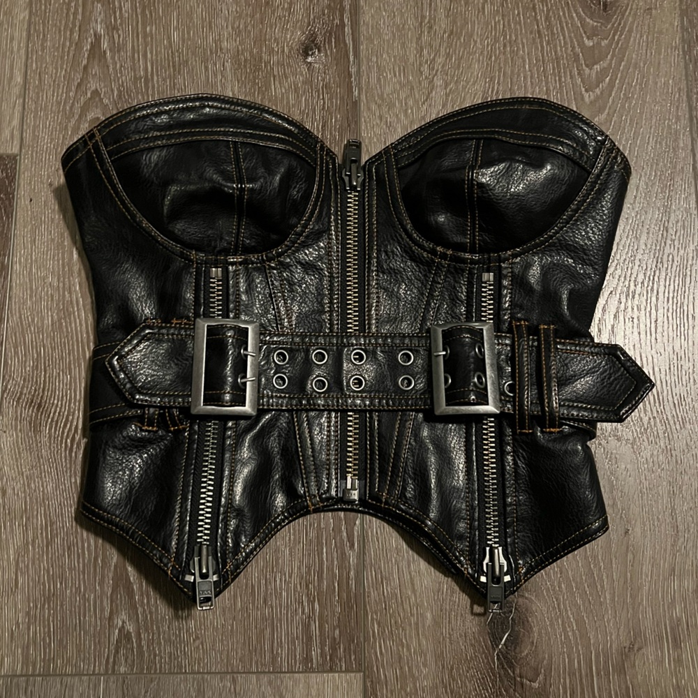 IAMGIA- leather corset
